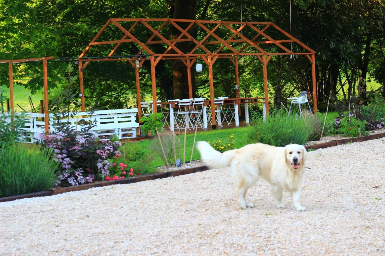 Domaine De Bersaillin Ξενοδοχείο Εξωτερικό φωτογραφία
